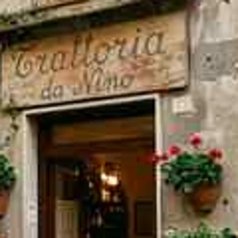 Insegna di una trattoria: Partenza (512 px, ingrandita)